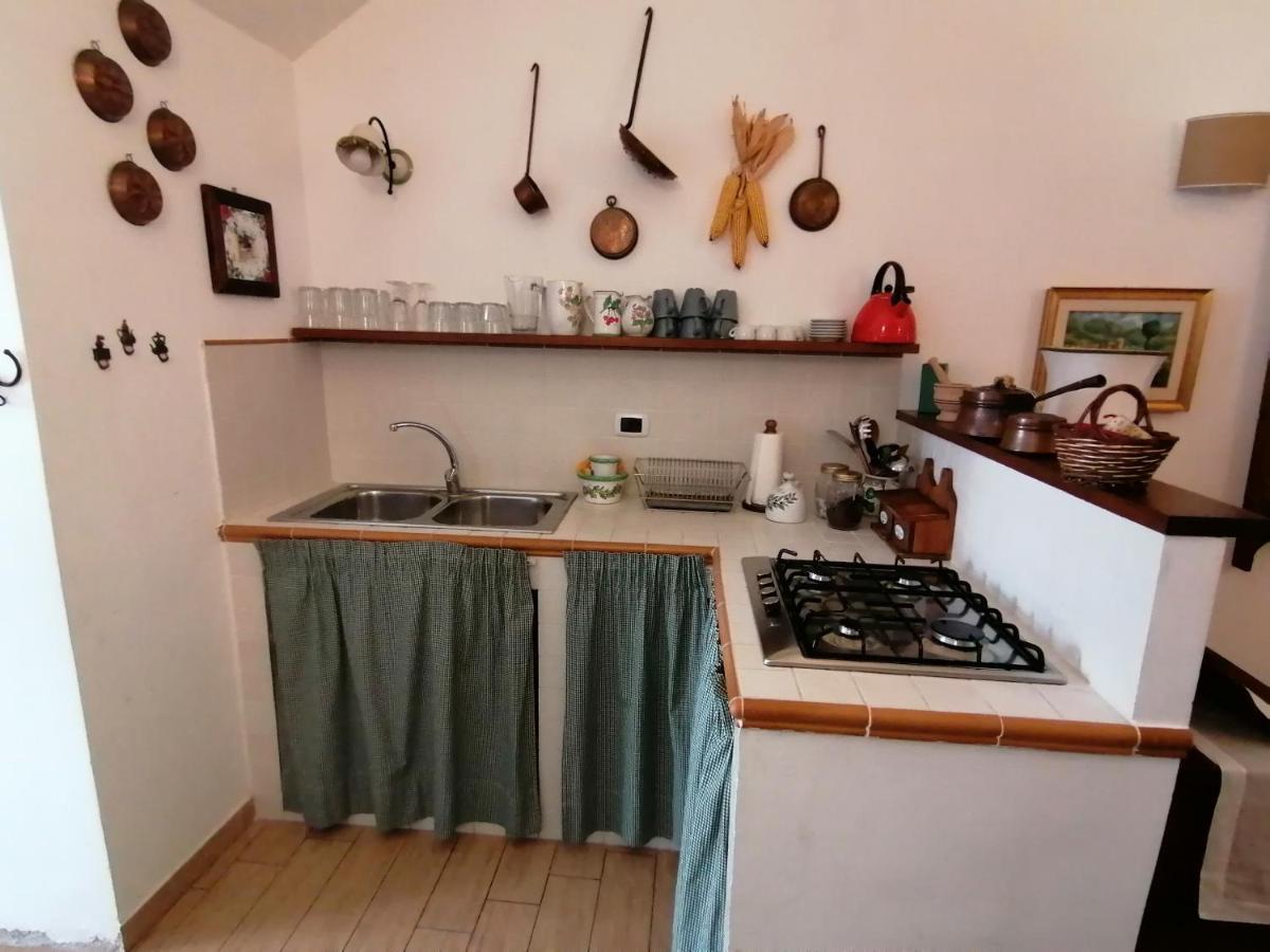 Apartamento Il Sorriso Orvinio Exterior foto